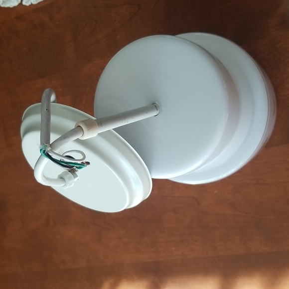 Vintage milk glass pendant light - Picture 6 of 9